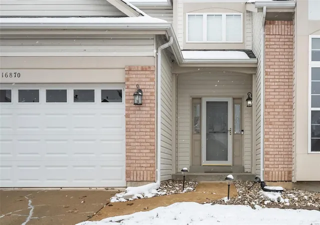 Photo 2 of Single family home for sale at 16870 Hickory Crst Dr, Wildwood, MO 63011 | MLS# 24073187 | Listing updated on 2024-12-17