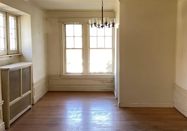 Photo 4 of Single family home for sale at 7143 Forsyth Blvd, Saint Louis, MO 63105 | MLS# 24073252 | Listing updated on 2024-12-18