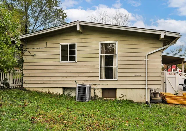 Homes for sale in Saint Louis, MO | 339 Caroline Ave, Saint Louis, MO 63122 | MLS# 24073254