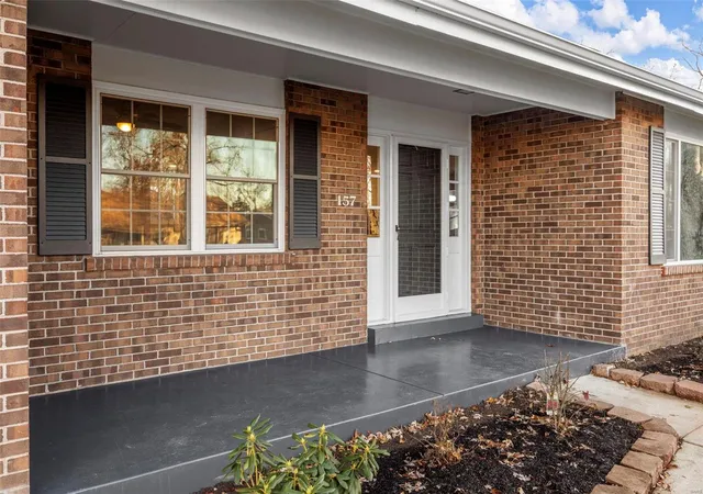 Photo 1 of Single family home for sale at 157 Rue Grand Dr, Lake Saint Louis, MO 63367 | MLS# 24073301 | Listing updated on 2024-12-18
