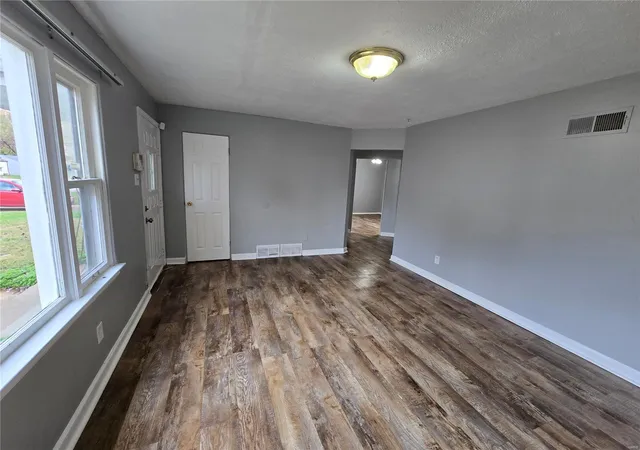 Photo 2 of Sale Pending at 9831 Vickie Pl, Saint Louis, MO 63136 | MLS# 24073413 | Listing updated on 2024-12-07