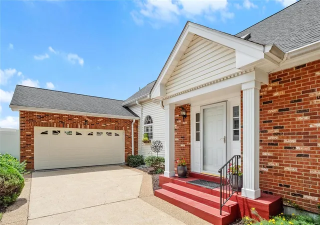 Photo 3 of Condo for sale at 7430 Whitehall Colonial Ln, Saint Louis, MO 63119 | MLS# 24073461 | Listing updated on 2024-12-16