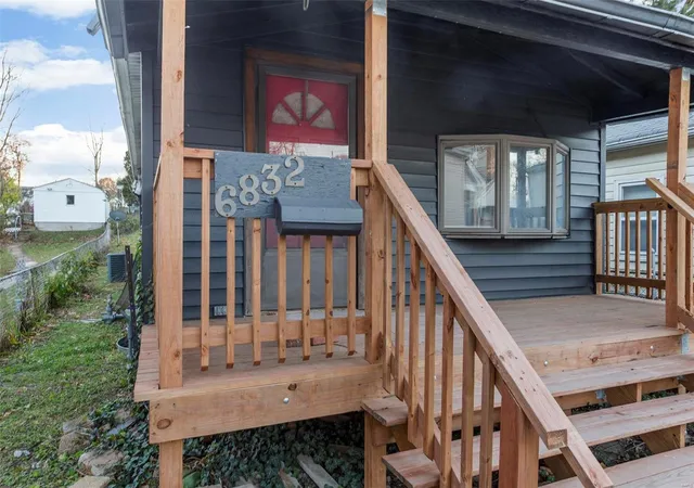 Photo 3 of Single family home for sale at 6832 Dale Ave, Saint Louis, MO 63139 | MLS# 24073539 | Listing updated on 2025-03-03