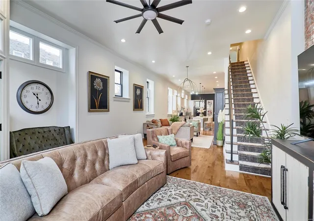 Photo 3 of Single family home for sale at 3461 Utah St, Saint Louis, MO 63118 | MLS# 24073666 | Listing updated on 2024-12-06