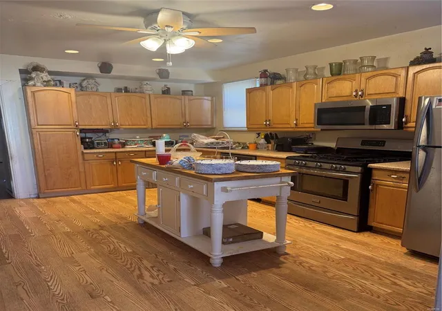Photo 2 of Sale Pending at 5225 Robert Ave, Saint Louis, MO 63109 | MLS# 24073668 | Listing updated on 2024-12-16