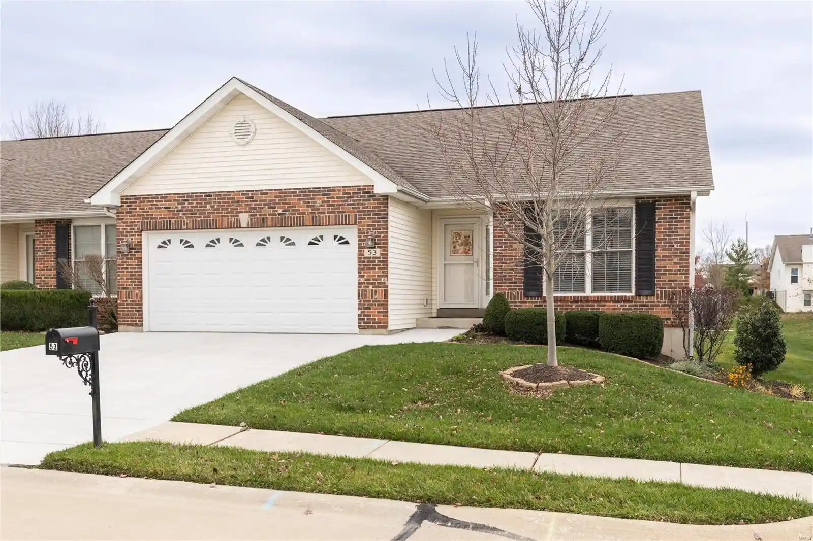 Listing Photo 35 - Condo for sale in 53 Huntgate Dr located at 53 Huntgate Dr, Saint Peters, MO 63376 - Unit #9B