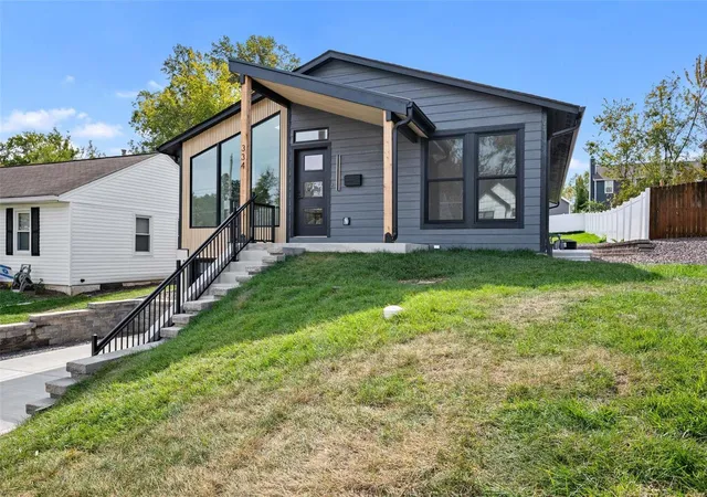 Photo 3 of Sale Pending at 334 Lee Ave, Saint Louis, MO 63122 | MLS# 24073721 | Listing updated on 2024-12-02