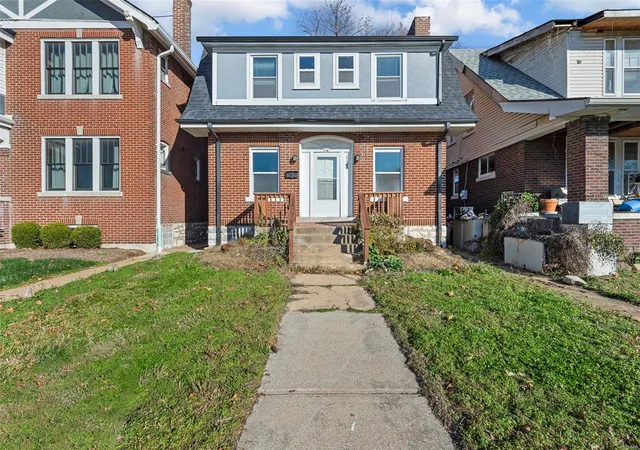 Photo 1 of Single family home for sale at 6027 Enright Ave, Saint Louis, MO 63112 | MLS# 24073754 | Listing updated on 2024-12-01