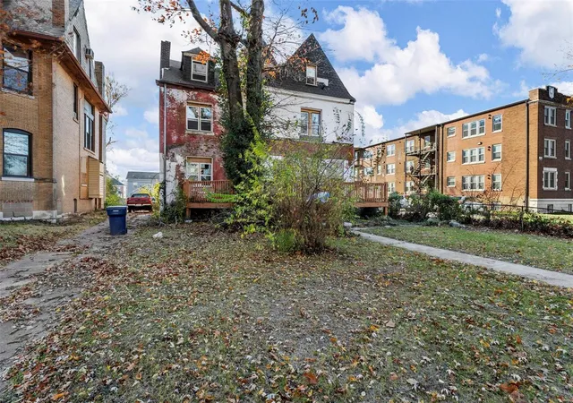 Photo 3 of Single family home for sale at 5872 Cabanne Ave, Saint Louis, MO 63112 | MLS# 24073758 | Listing updated on 2025-03-03