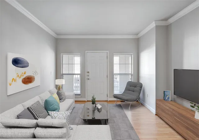 Photo 3 of Condo for sale at 2750 Mcknight Xing Ct, Saint Louis, MO 63124 | MLS# 24073801 | Listing updated on 2024-12-08