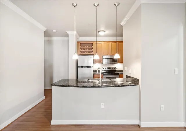 Photo 4 of Condo for sale at 2750 Mcknight Xing Ct, Saint Louis, MO 63124 | MLS# 24073801 | Listing updated on 2024-12-08
