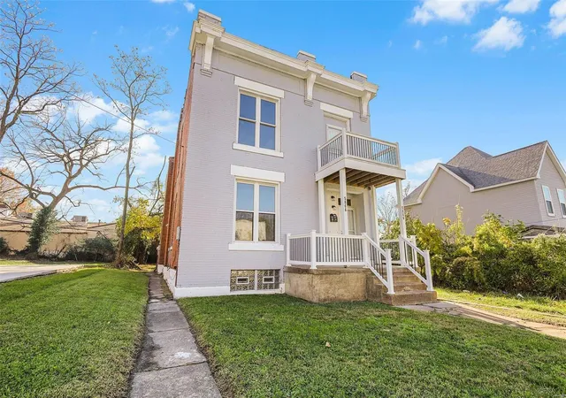 Photo 2 of Multi family home for sale at 5866 Etzel Ave, Saint Louis, MO 63112 | MLS# 24073808 | Listing updated on 2025-02-27