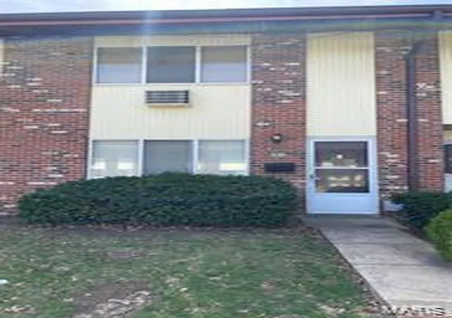Photo 1 of Townhouse for sale at 7417 Hazelcrest Dr, Hazelwood, MO 63042 | MLS# 24073831 | Listing updated on 2024-12-05
