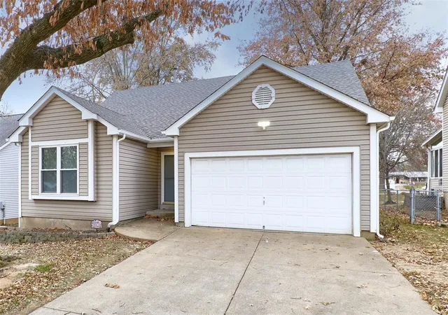 Photo 1 of Single family home for sale at 10424 Ashby Pl Ln, Saint Ann, MO 63074 | MLS# 24073846 | Listing updated on 2024-12-19