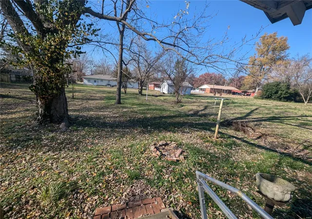 Photo 14 of Single family home for sale at 603 N Oak, Campbell, MO 63933 | MLS# 24073847 | Listing updated on 2024-12-14