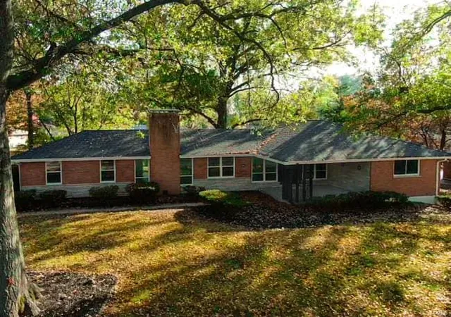 Photo 1 of Single family home for sale at 3910 Marietta Dr, Florissant, MO 63033 | MLS# 24073898 | Listing updated on 2024-12-14