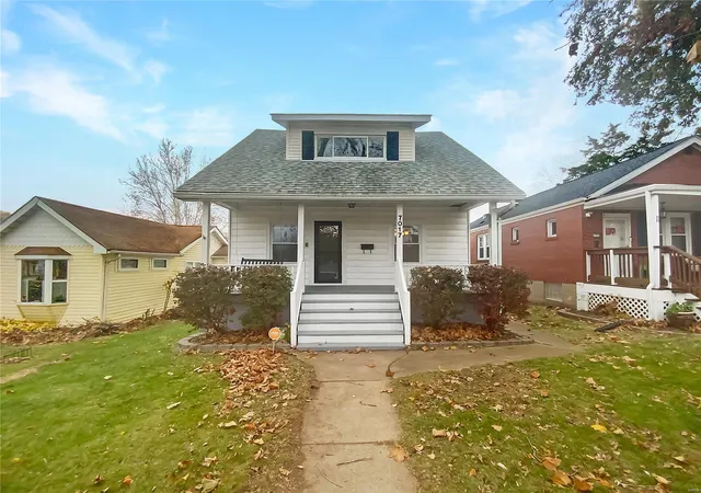 Photo 1 of Single family home for sale at 7017 Sutherland Ave, Saint Louis, MO 63109 | MLS# 24073932 | Listing updated on 2025-03-18