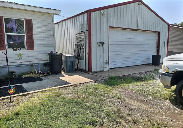 Photo 3 of Single family home for sale at 5307 County Rd 244, Chaffee, MO 63740 | MLS# 24074003 | Listing updated on 2024-12-03