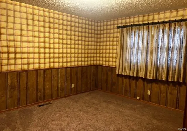 Photo 4 of Single family home for sale at 301 S 2nd Street, Lilbourn, MO 63862 | MLS# 24074042 | Listing updated on 2024-12-04