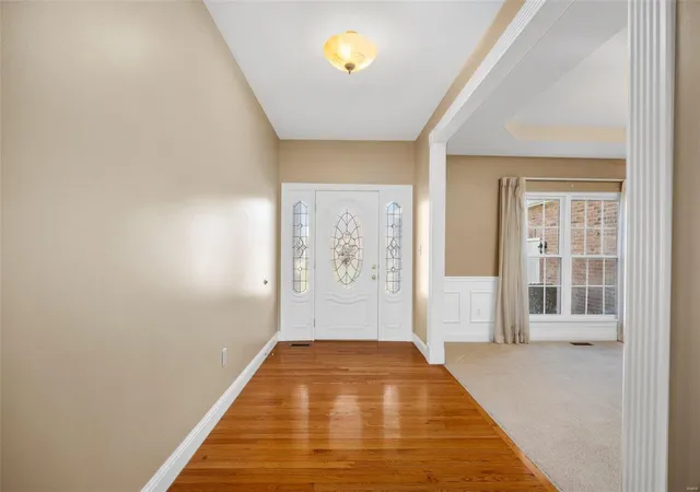 Photo 3 of Single family home for sale at 1158 Hollow Valley Ct, Saint Charles, MO 63304 | MLS# 24074053 | Listing updated on 2024-12-09