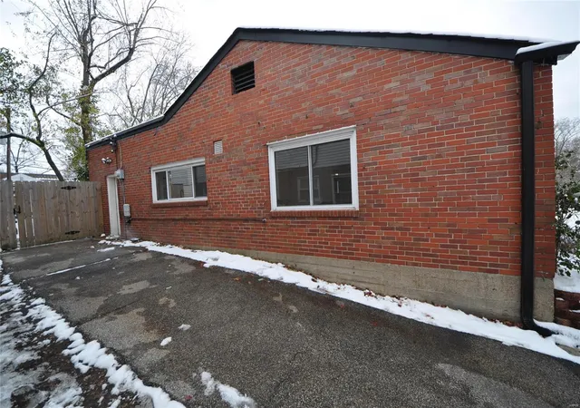 Photo 3 of Sale Pending at 8608 White Ave, Saint Louis, MO 63144 | MLS# 24074061 | Listing updated on 2024-12-10