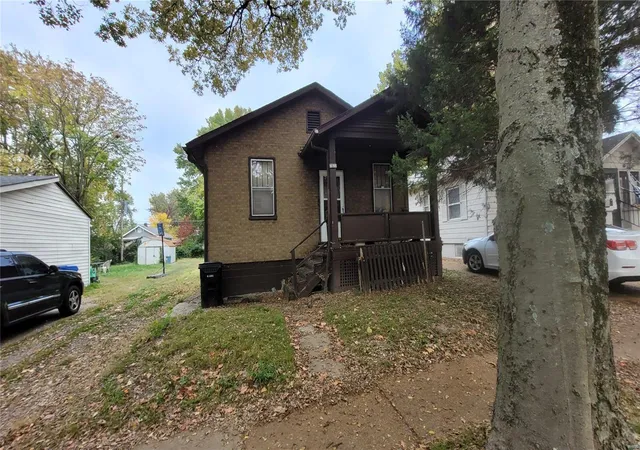 Photo 2 of Single family home for sale at 7022 Melrose Ave, Saint Louis, MO 63130 | MLS# 24074173 | Listing updated on 2024-12-04