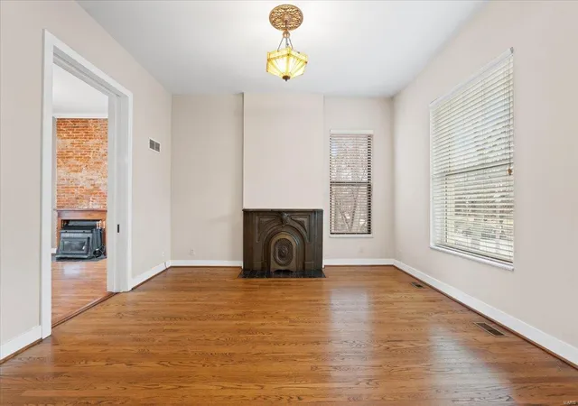 Photo 3 of Single family home for sale at 4361 Laclede Ave, Saint Louis, MO 63108 | MLS# 24074344 | Listing updated on 2025-02-27