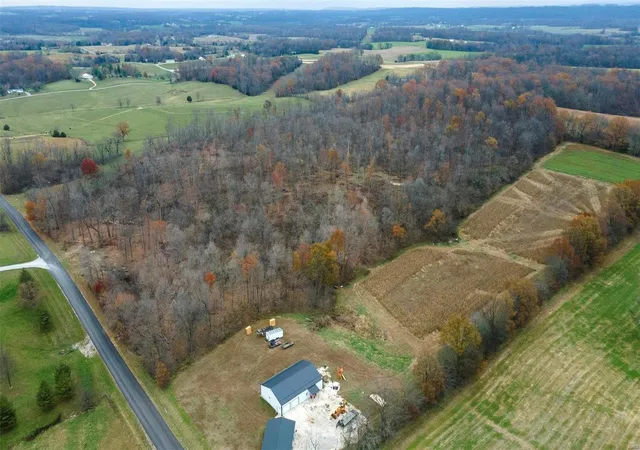 3rd image of 1074 County Road 512, Altenburg, MO 63732 | MLS# 24074407