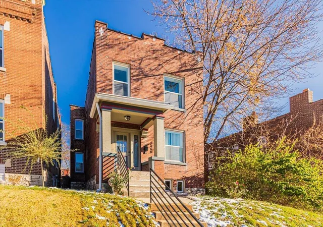 Photo 1 of Single family home for sale at 3468 Giles Ave, Saint Louis, MO 63116 | MLS# 24074413 | Listing updated on 2024-12-06