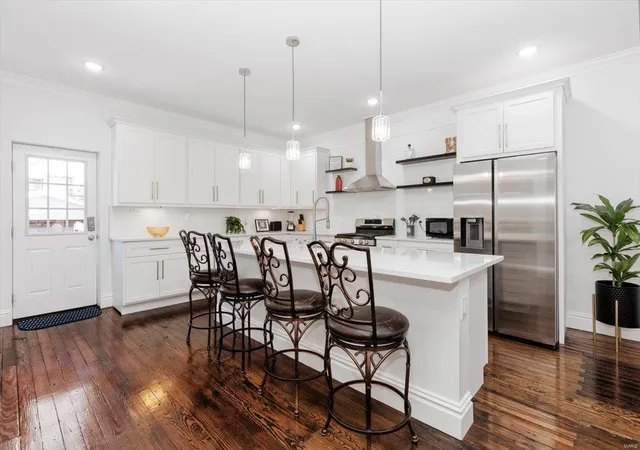 Photo 4 of Single family home for sale at 3468 Giles Ave, Saint Louis, MO 63116 | MLS# 24074413 | Listing updated on 2024-12-06