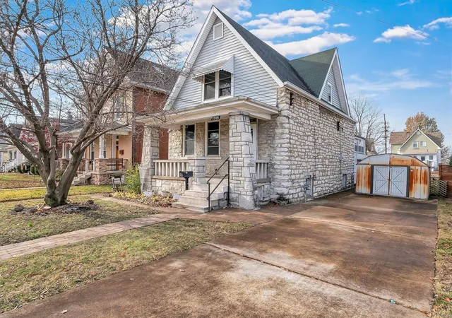Photo 1 of Single family home for sale at 3205 Walter Ave, Saint Louis, MO 63143 | MLS# 24074438 | Listing updated on 2025-03-06