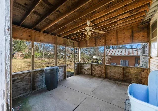 Photo 4 of Single family home for sale at 331 3rd Street, Farmington, MO 63640 | MLS# 24074505 | Listing updated on 2024-12-05