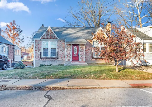 Photo 1 of Sale Pending at 8849 Litzsinger Rd, Saint Louis, MO 63144 | MLS# 24074517 | Listing updated on 2024-12-10