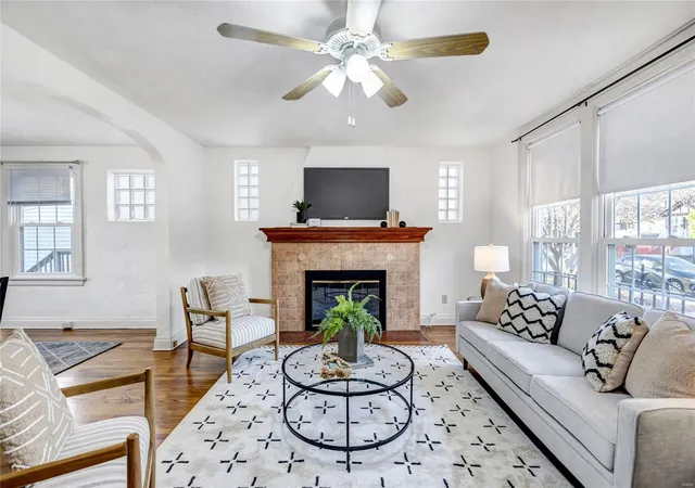 Photo 3 of Sale Pending at 8849 Litzsinger Rd, Saint Louis, MO 63144 | MLS# 24074517 | Listing updated on 2024-12-10
