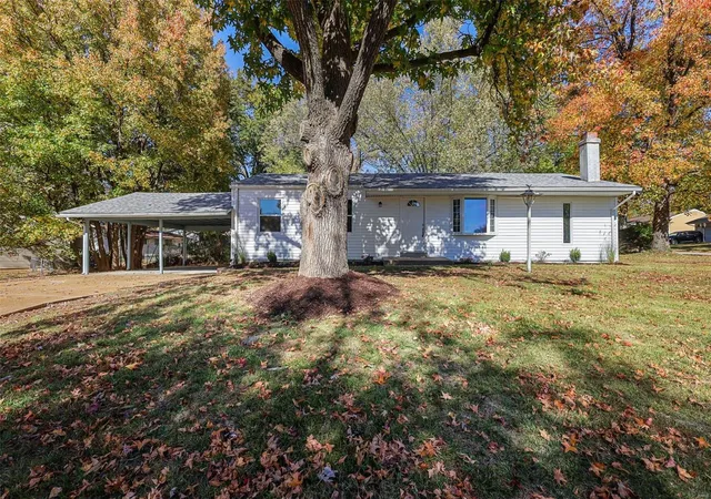 Photo 1 of Sale Pending at 1929 Prior Dr, Saint Louis, MO 63136 | MLS# 24074602 | Listing updated on 2025-03-14