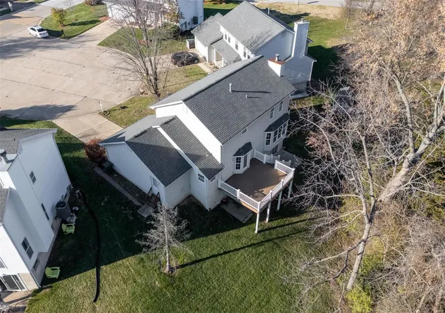 Photo 2 of Sale Pending at 742 Winterfield Dr, Saint Peters, MO 63304 | MLS# 24074620 | Listing updated on 2024-12-11