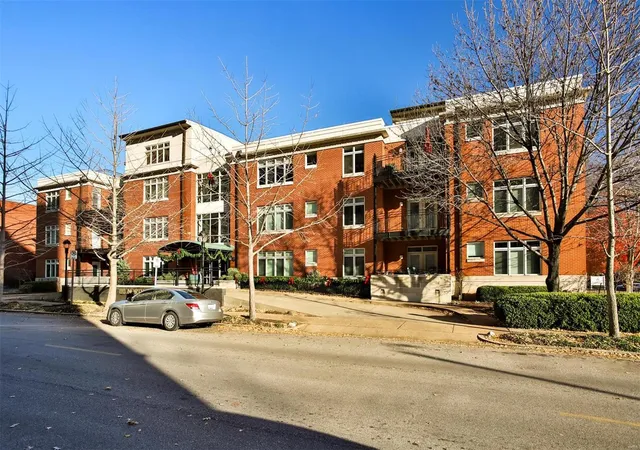 Photo 1 of Condo for sale at 110 N Newstead Ave #101, Saint Louis, MO 63108 | MLS# 24074648 | Listing updated on 2025-02-28