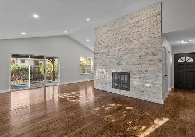 Photo 1 of Single family home for sale at 1151 N Dickson St, Saint Louis, MO 63122 | MLS# 24074655 | Listing updated on 2025-03-03