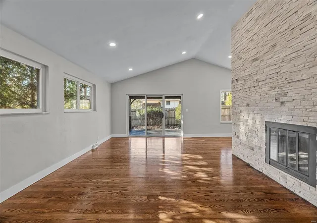 Photo 2 of Single family home for sale at 1151 N Dickson St, Saint Louis, MO 63122 | MLS# 24074655 | Listing updated on 2025-03-03