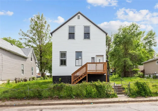 Photo 2 of Single family home for sale at 108 Horn Ave, Saint Louis, MO 63125 | MLS# 24074687 | Listing updated on 2024-12-09