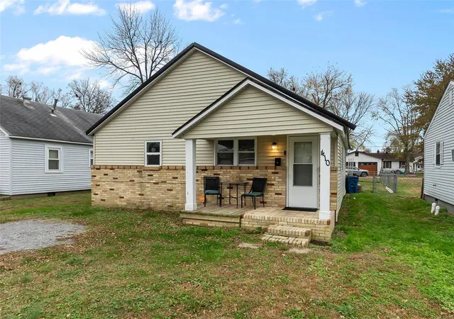 Photo 1 of Single family home for sale at 410 Helen Ave, Chaffee, MO 63740 | MLS# 24074737 | Listing updated on 2024-12-14