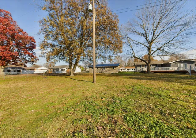 Photo 6 of Single family home for sale at 930 Mcnew Dr, Bernie, MO 63822 | MLS# 24074751 | Listing updated on 2024-12-05
