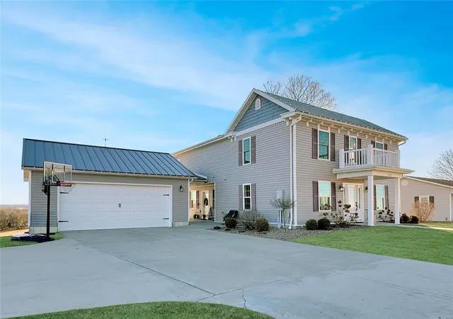Photo 50 of Single family home for sale at 212 Melrose St, New Haven, MO 63068 | MLS# 24074787 | Listing updated on 2024-12-07