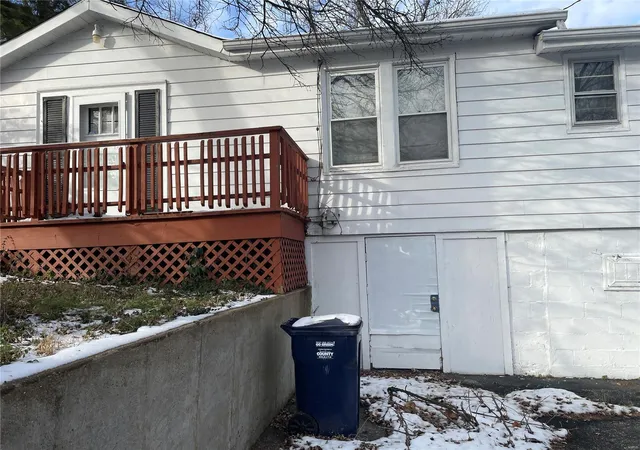 Photo 1 of Sale Pending at 2935 Alger Ave, Saint Louis, MO 63121 | MLS# 24074823 | Listing updated on 2024-12-10