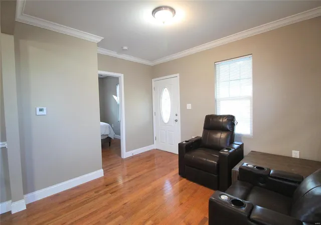 Photo 3 of Single family home for sale at 120 Madison Ave, Saint Louis, MO 63119 | MLS# 24074824 | Listing updated on 2024-12-17
