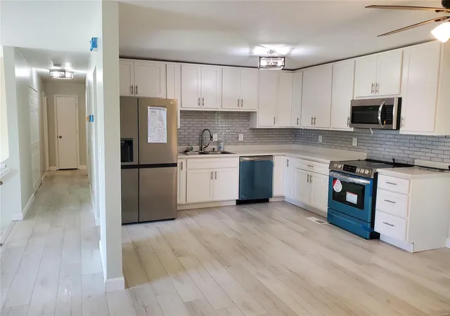 Photo 4 of Single family home for sale at 1925 Marseilles Blvd, Cahokia Heights, IL 62206 | MLS# 24074845 | Listing updated on 2024-12-11