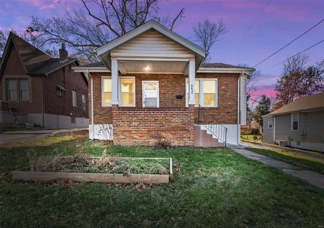 Photo 1 of Single family home for sale at 9634 Tennyson Ave, Saint Louis, MO 63114 | MLS# 24074906 | Listing updated on 2024-12-16