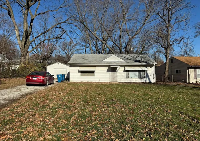 Photo 1 of Sale Pending at 1113 Maple Ave, Saint Louis, MO 63138 | MLS# 24074994 | Listing updated on 2024-12-12