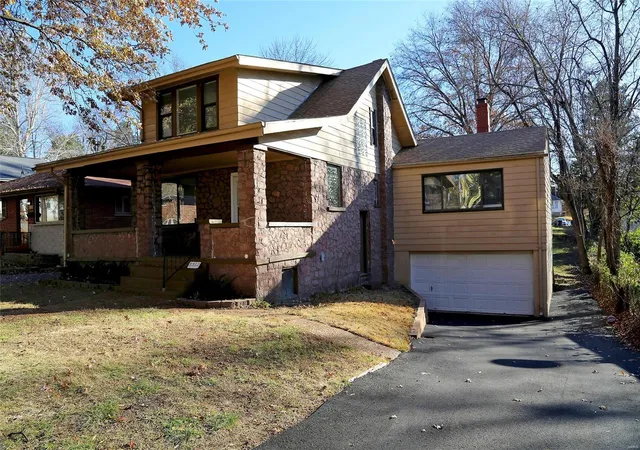 Photo 1 of Sale Pending at 8312 Garfield Ave, Saint Louis, MO 63114 | MLS# 24075113 | Listing updated on 2024-12-11