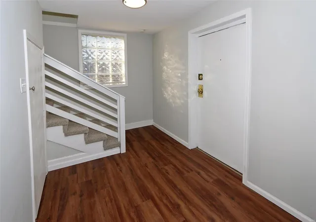 Photo 3 of Sale Pending at 8312 Garfield Ave, Saint Louis, MO 63114 | MLS# 24075113 | Listing updated on 2024-12-11